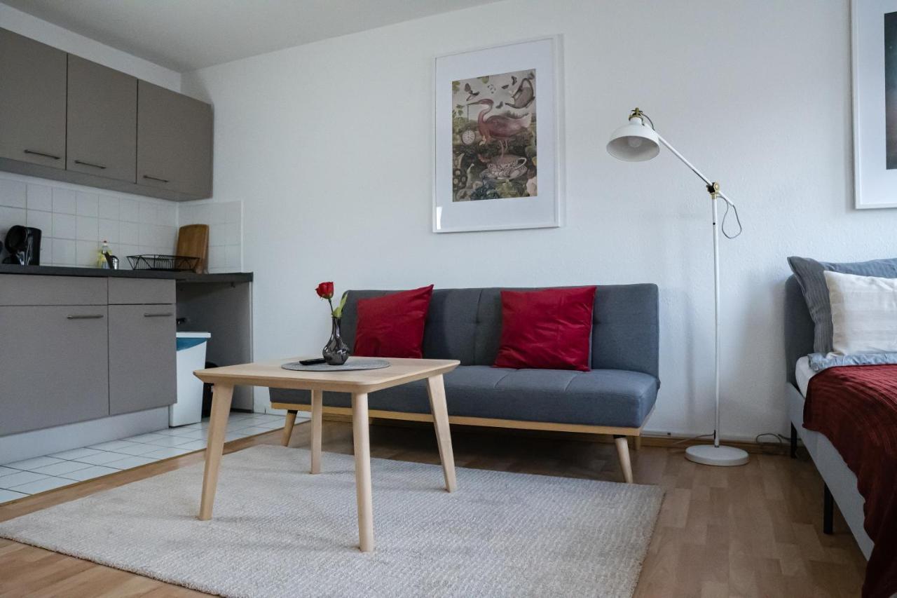 Fullhouse - - R31 - Elevator - Southern City Center *